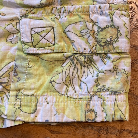 Title Nine Brash Shorts Size 10 - Picture 3 of 9